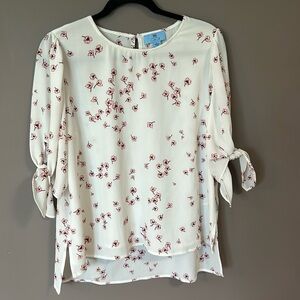 CeCe Women's Bow Detail Printed Puff Sleeve Blouse Top